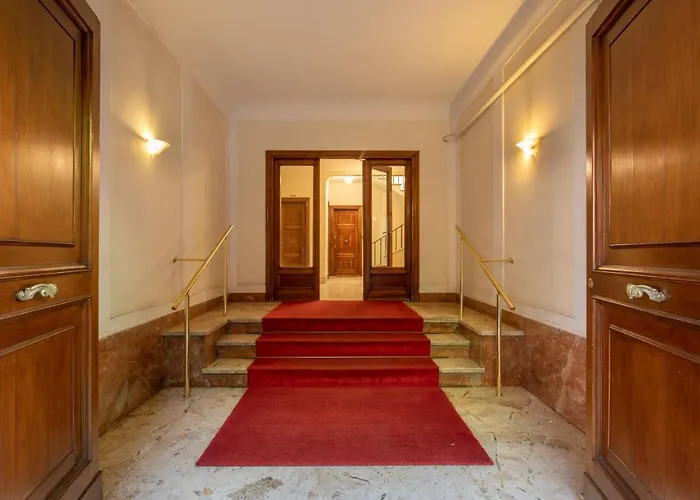 Spanish Steps Апартаменты